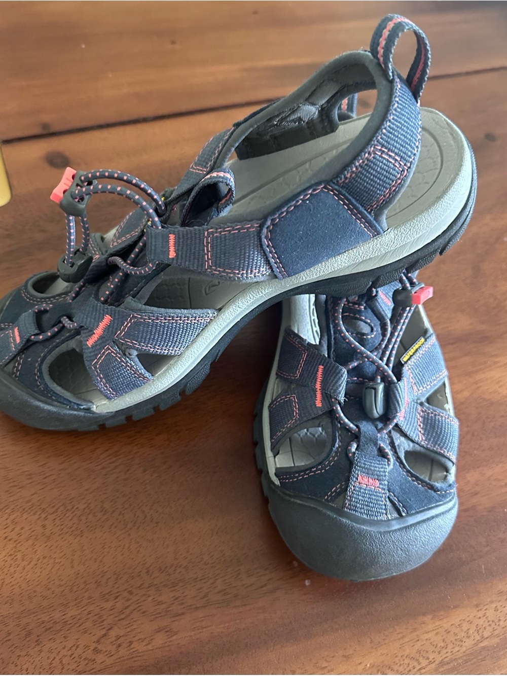 New KEEN Womens Blue Orange Outdoor Sport Trek Hiking Sandals size 7